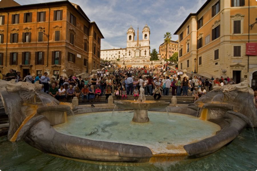 Trinita dei Monti,courtesy by "Fototeca ENIT"