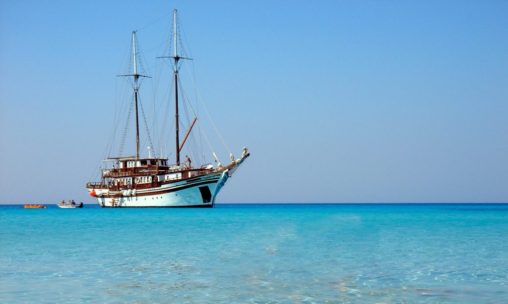 Greek seas & yacht, Greek Islands cruise